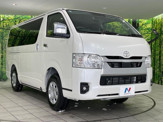 TOYOTA HIACE VAN 4WD 2026 Image 31