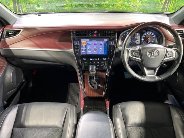 TOYOTA HARRIER 2WD 2017 Image 31