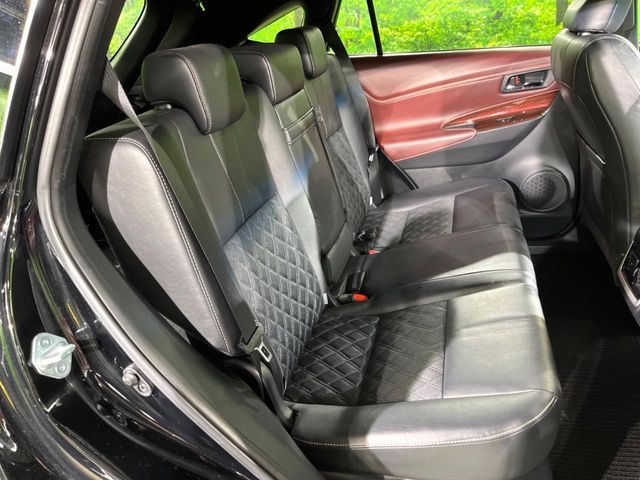 TOYOTA HARRIER 2WD 2017 Image 31