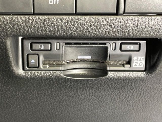 TOYOTA HARRIER 2WD 2023 Image 31