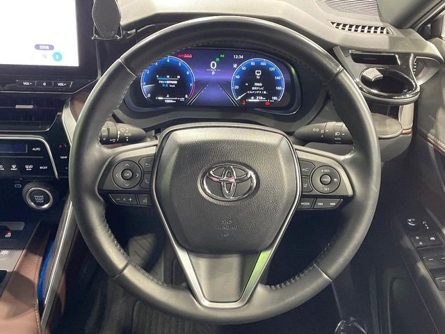 TOYOTA HARRIER 2WD 2023 Image 31