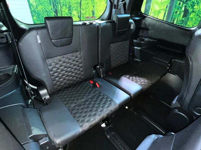 TOYOTA VOXY 4WD 2025 Image 31