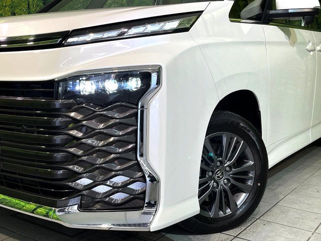 TOYOTA VOXY 4WD 2025 Image 31