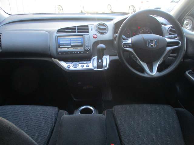 HONDA STREAM 2011 Image 31