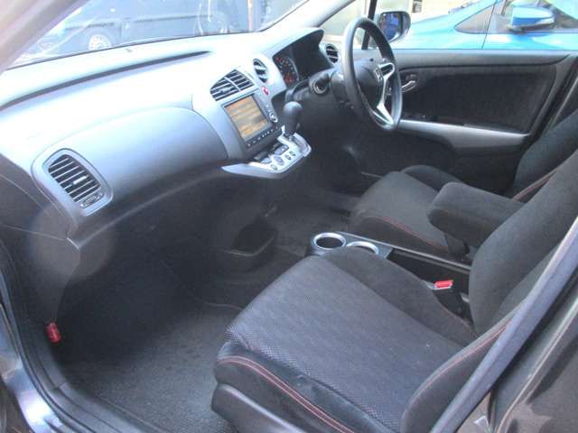 HONDA STREAM 2011 Image 31