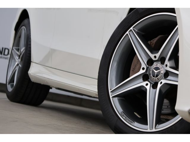 MERCEDES BENZ C CLAS 2017 Image 31