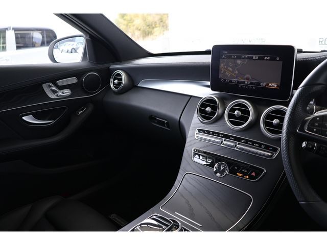 MERCEDES BENZ C CLAS 2017 Image 31