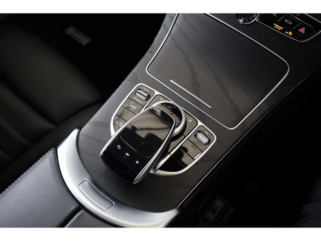 MERCEDES BENZ C CLAS 2017 Image 31