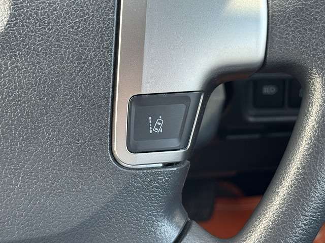 TOYOTA HIACE VAN 1.25T 2WD 2018 Image 31