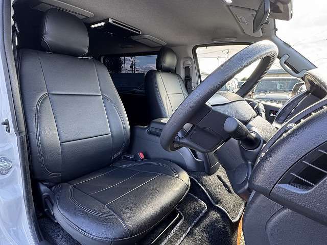 TOYOTA HIACE VAN 1.25T 2WD 2018 Image 31