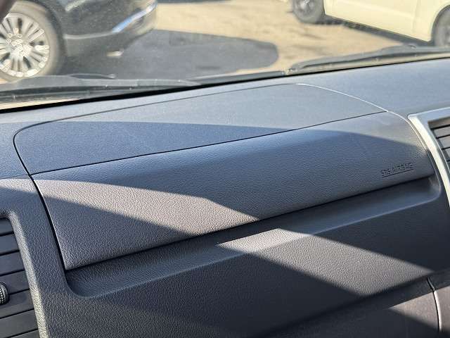 TOYOTA HIACE VAN 1.25T 2WD 2018 Image 31