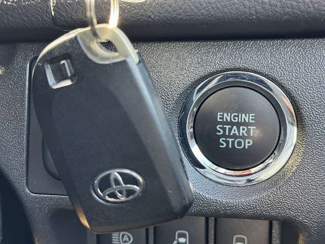 TOYOTA HIACE VAN 1.25T 2WD 2018 Image 31