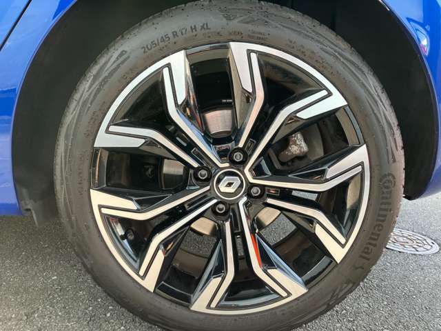 RENAULT LUTECIA 2023 Image 31