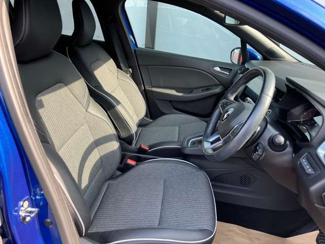 RENAULT LUTECIA 2023 Image 31