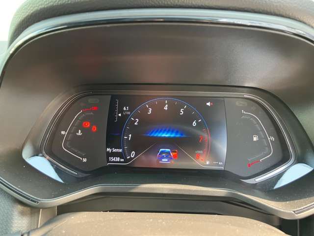 RENAULT LUTECIA 2023 Image 31