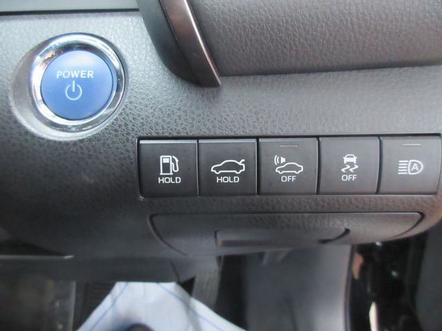 TOYOTA CAMRY HYBRID 2019 Image 31