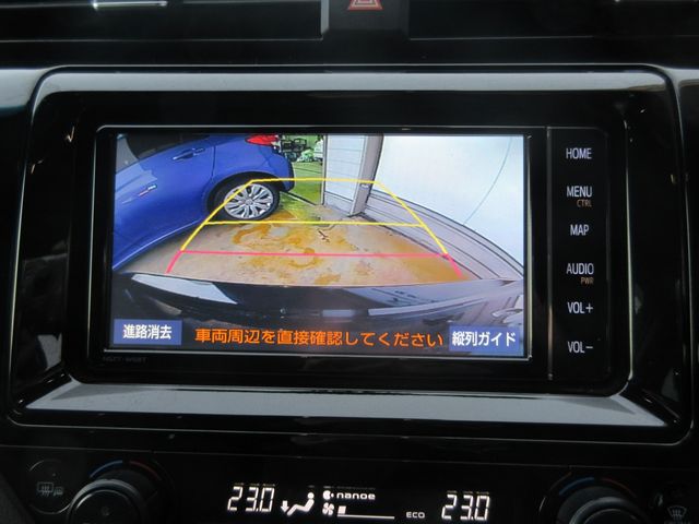 TOYOTA CAMRY HYBRID 2019 Image 31