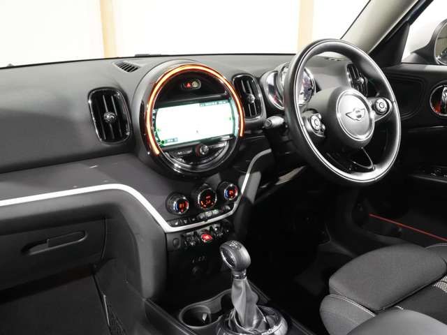 BMW MINI COOPER SD C 2017 Image 31