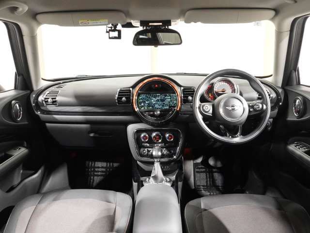 BMW MINI COOPER CLUB 2016 Image 31