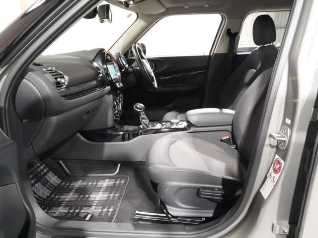 BMW MINI COOPER CLUB 2016 Image 31