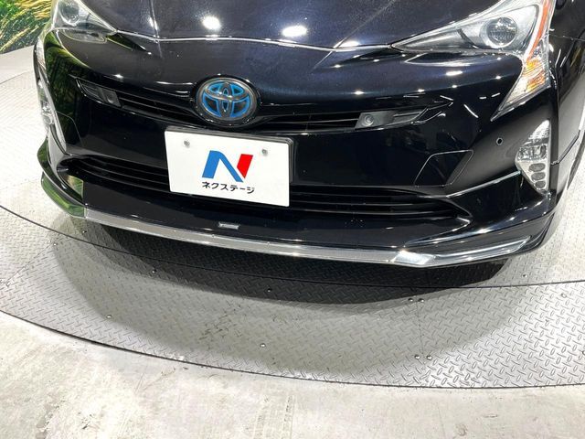 TOYOTA PRIUS 2017 Image 31