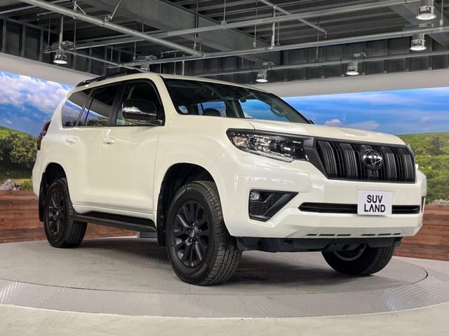 TOYOTA LANDCRUISER PRADO 2023 Image 31