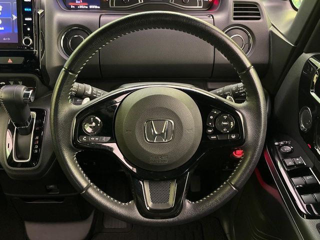 HONDA N BOX CUSTOM 2021 Image 31