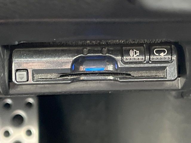 SUBARU EXIGA CROSSOVER 7 2015 Image 31