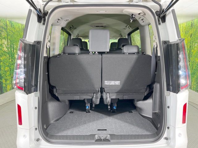 NISSAN SERENA  WG 2023 Image 31