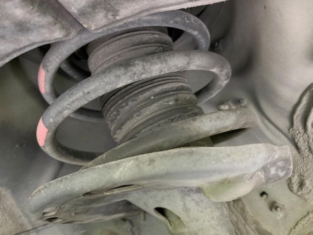 TOYOTA HARRIER 2WD 2017 Image 31