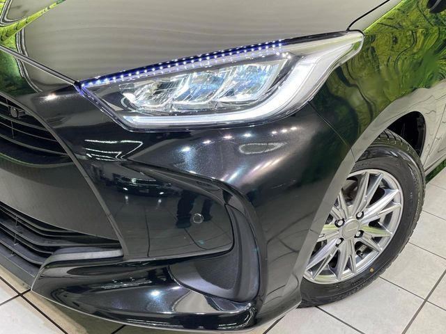 TOYOTA YARIS HYBRID 2020 Image 31