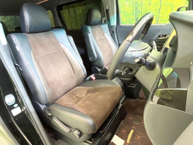 TOYOTA ALPHARD 2013 Image 31