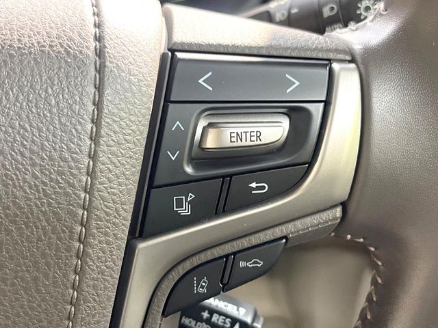 TOYOTA LANDCRUISER PRADO 2023 Image 31
