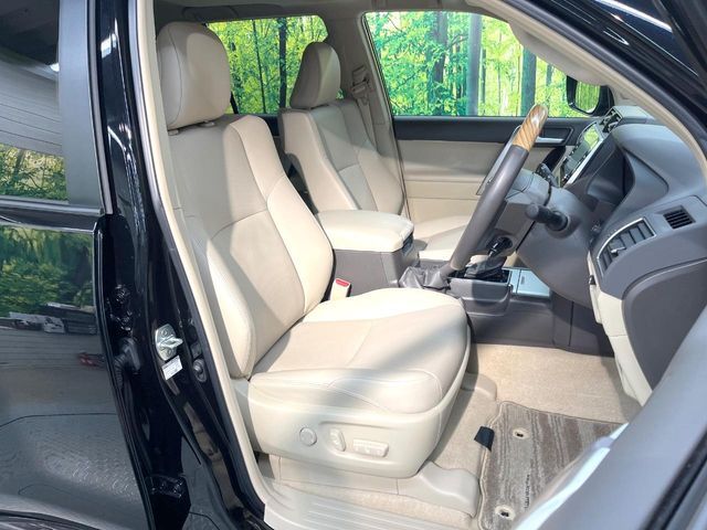 TOYOTA LANDCRUISER PRADO 2023 Image 31