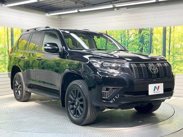 TOYOTA LANDCRUISER PRADO 2023 Image 31