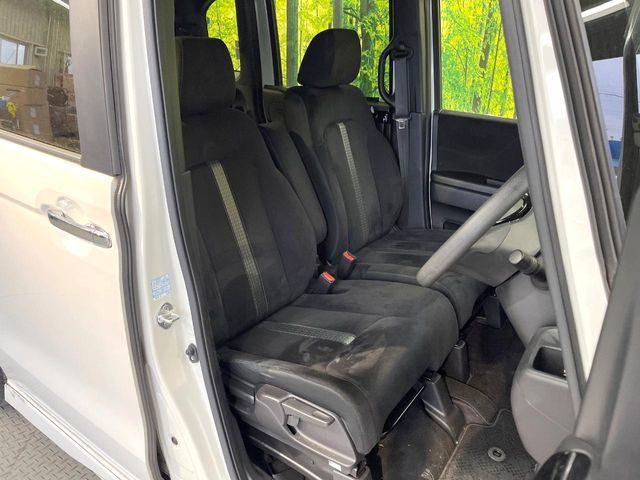 HONDA N BOX CUSTOM 2021 Image 31