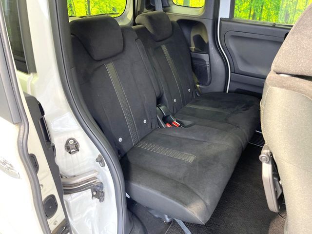 HONDA N BOX CUSTOM 2021 Image 31