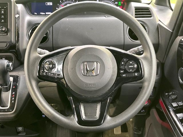 HONDA N BOX CUSTOM 2021 Image 31