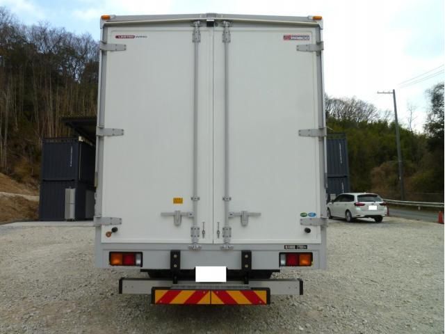 MITSUBISHI FUSOU FIGHTER 2024 Image 31