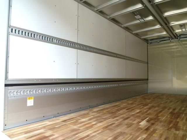 MITSUBISHI FUSOU FIGHTER 2024 Image 31