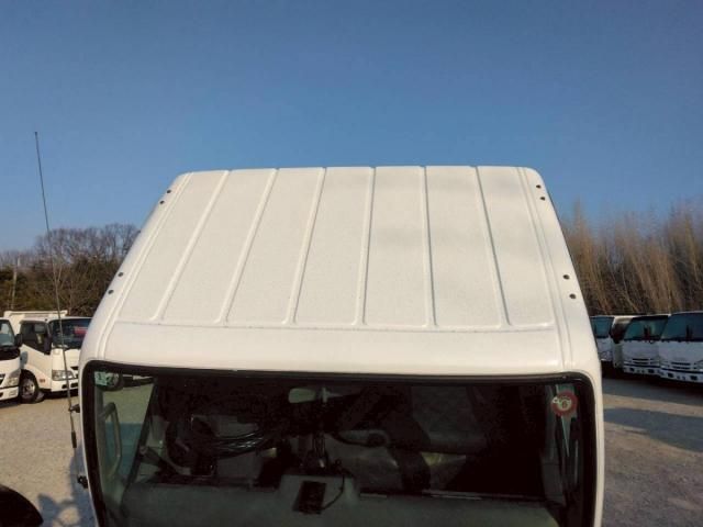 MITSUBISHI CANTER 2005 Image 31