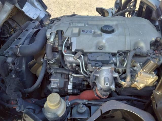 MITSUBISHI CANTER 2005 Image 31