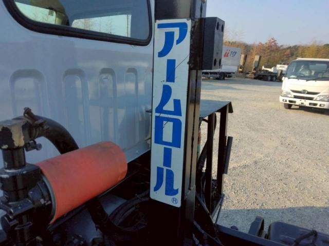 MITSUBISHI CANTER 2005 Image 31