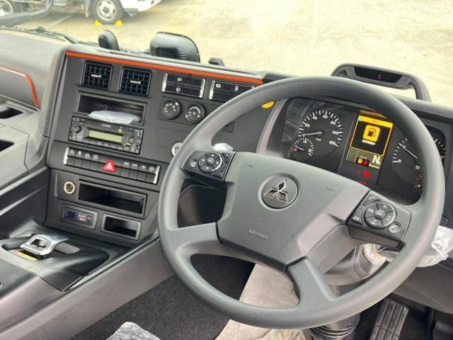 MITSUBISHI FUSOU SUPER GREAT 2025 Image 31