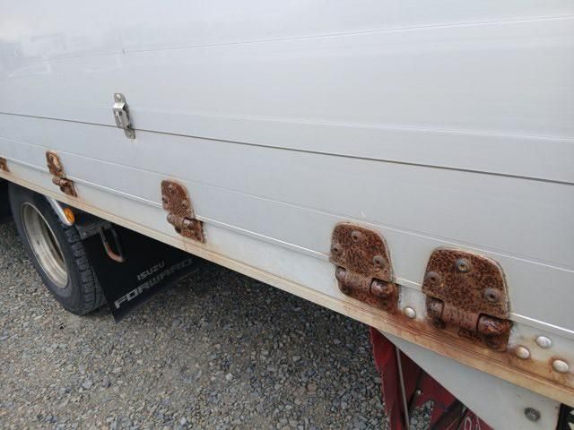 ISUZU FORWARD 2018 Image 31