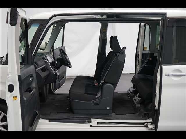 DAIHATSU TANTO CUSTOM 2014 Image 31