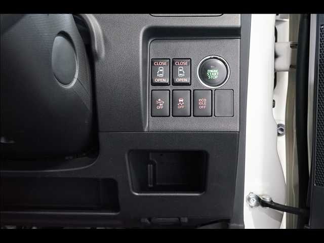 DAIHATSU TANTO CUSTOM 2014 Image 31