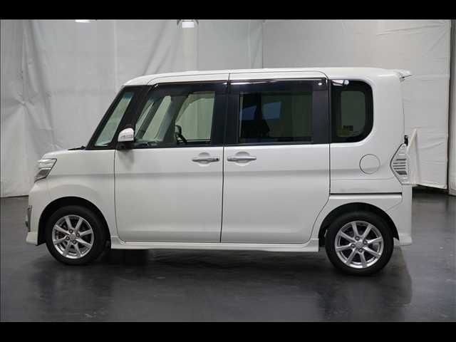 DAIHATSU TANTO CUSTOM 2014 Image 31