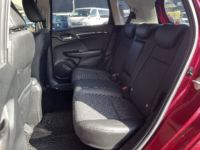 HONDA FIT HYBRID 2018 Image 31