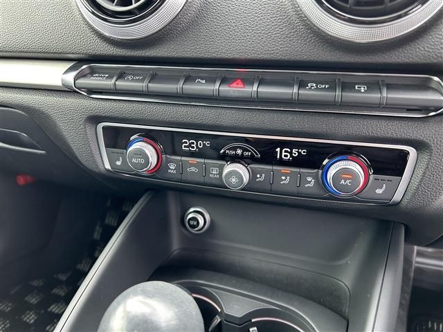 AUDI S3 SPORTBACK 2017 Image 31